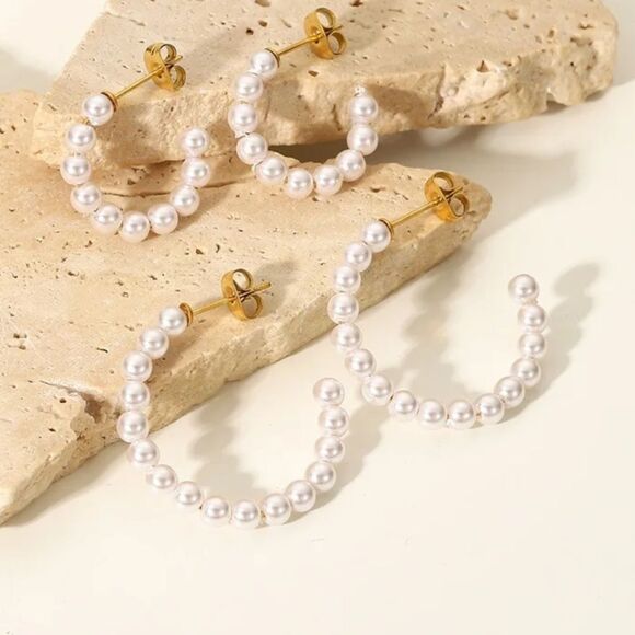 Pearl 18K Gold Stainless Steel Waterproof Hoop Earrings - Picture 6 of 11